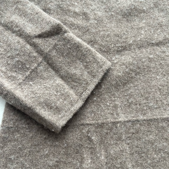 Prive 100% Cashmere Sweater - Picture 2 of 5